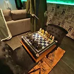 Apartment Chez Potter Escape Game, Secret Room, Ps5 Garage, Insolites